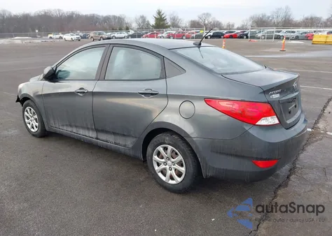 2013 Hyundai Accent Gls z USA, uszkodzony, nr VIN KMHCT4AE3DU400487